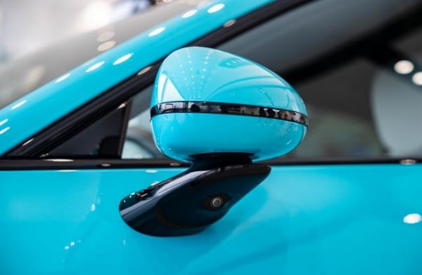 小米SU7设计大揭秘：自然美学与实用主义的绝妙交响-有驾