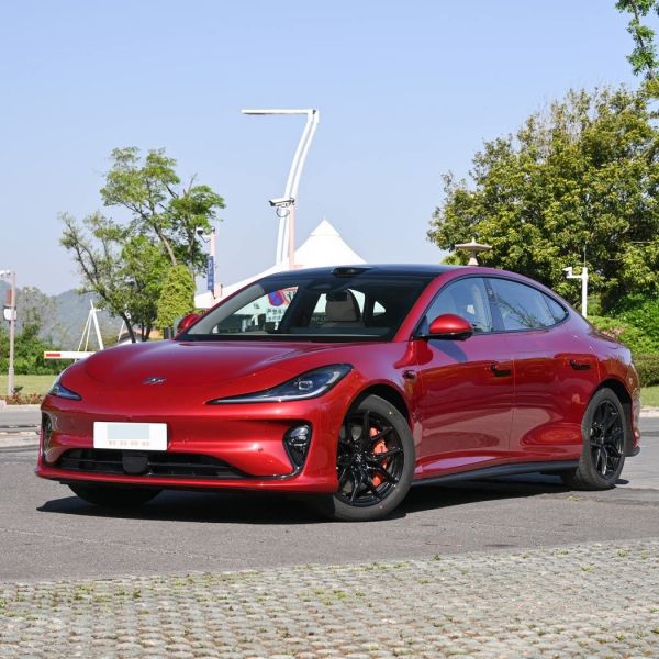 30万内纯电掀背车大比拼：五款智能轿跑谁更胜一筹