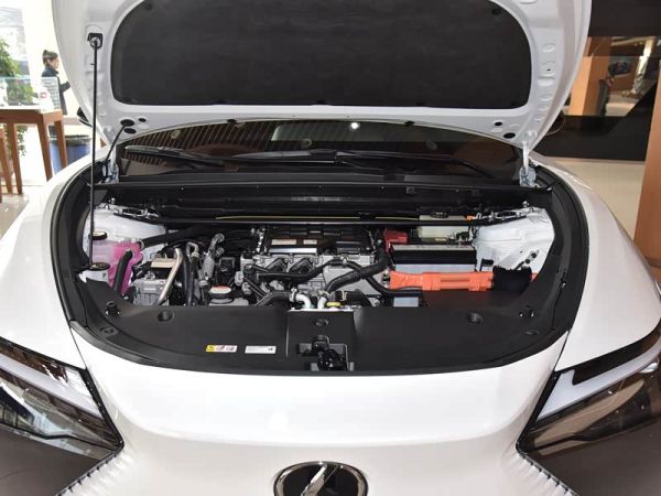 重庆地区：雷克萨斯RZ优惠让利，底价25.59万！赶快行动