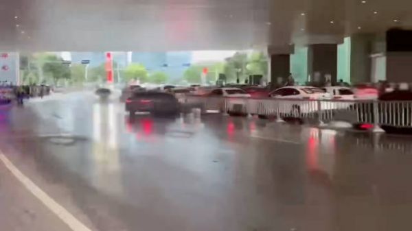 我们今天也在讨论汽车改装/汽车运动可以搞……