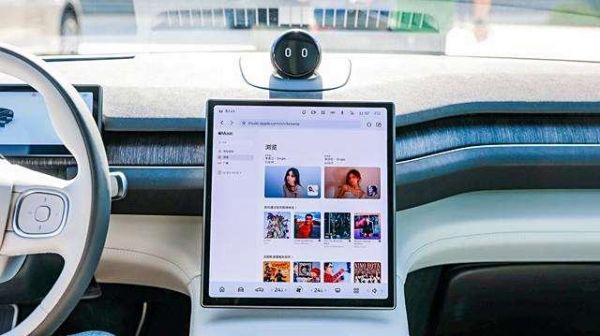 更好用了！蔚来新数字座舱功能体验详解-有驾