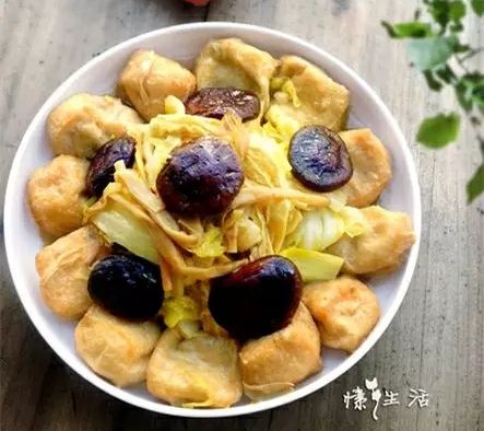 营养、美味黄花菜的功效和食谱介绍