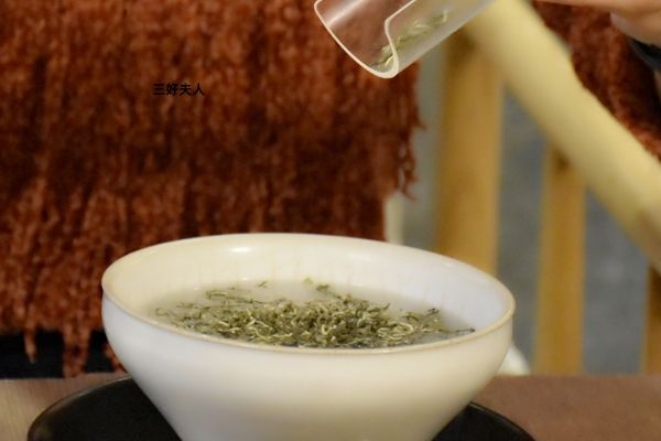 男性养生茶怎么搭配提高性功能?5款科学配方推荐插图