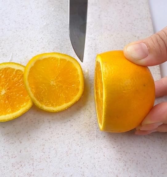 純奶手撕吐司的做法 步驟1