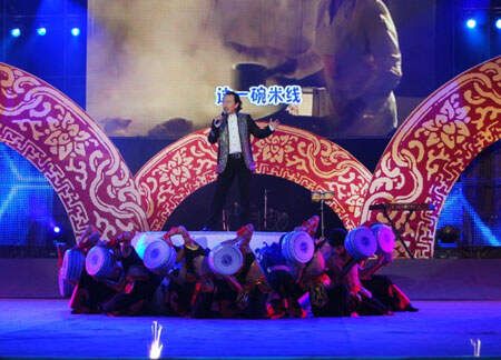 谈谈过桥米线“鹌鹑蛋的正确吃法”