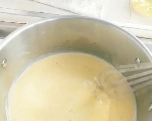 純奶手撕吐司的做法 步驟1