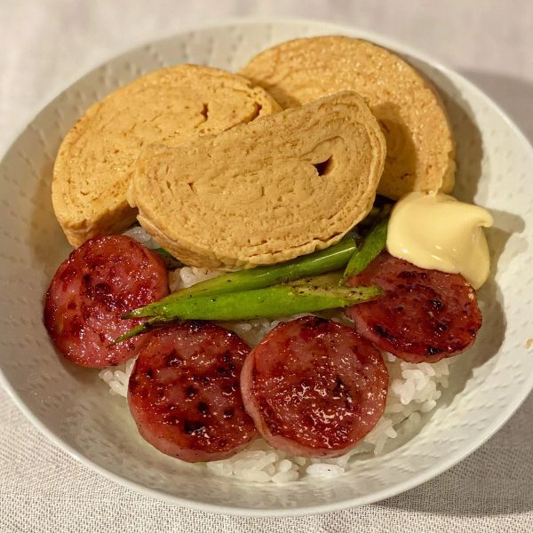 Easy Japanese recipe Omelet breakfast (dashi roll)