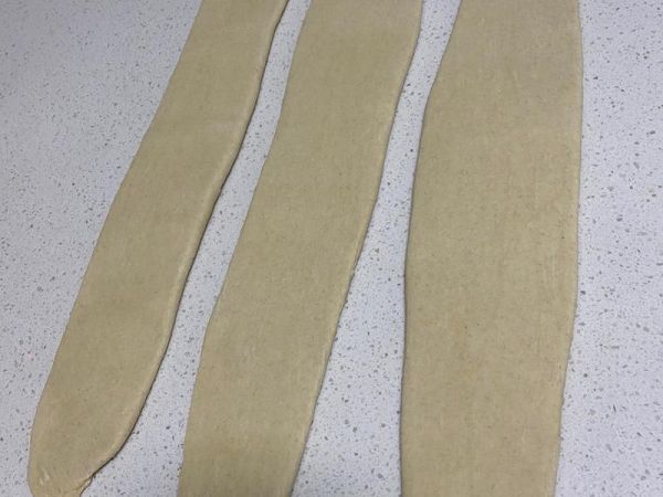 純奶手撕吐司的做法 步驟1