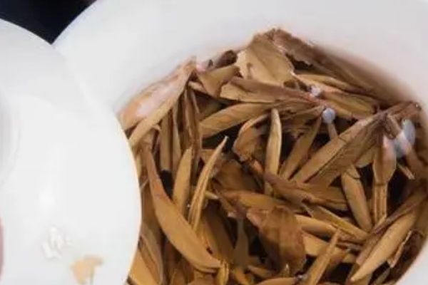 泡白茶的方法步骤，白茶冲泡水温及方法