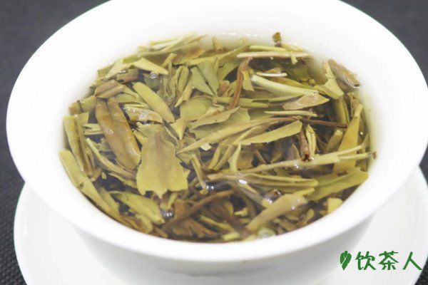福鼎白茶泡法的正确方法，福鼎白茶冲泡步骤要求(看完你就学会了)