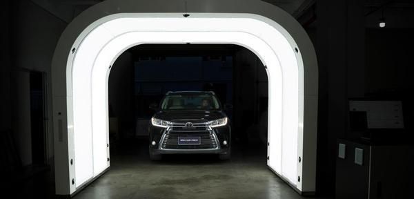 車身360°外觀缺陷檢測設(shè)備為4S店提供服務(wù)-有駕