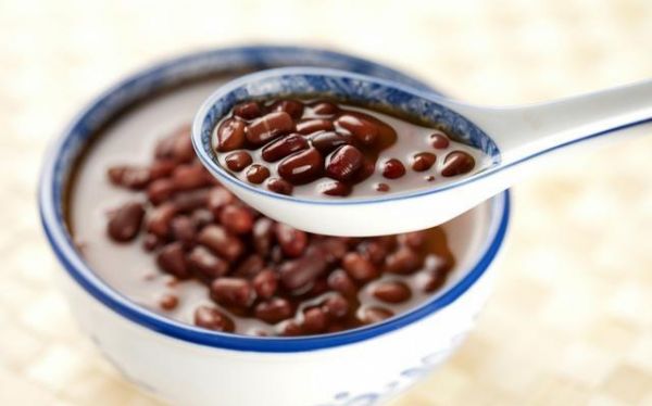 月經(jīng)走后的第一周，吃這幾種食物，女人最容易瘦，體重慢慢下降