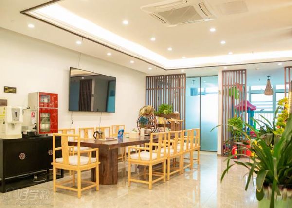 機(jī)構(gòu)環(huán)境