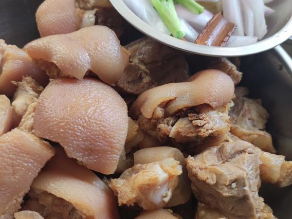 純奶手撕吐司的做法 步驟1