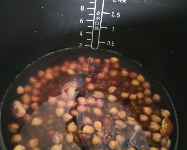 純奶手撕吐司的做法 步驟1