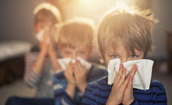 甲流是著涼引起的嗎？