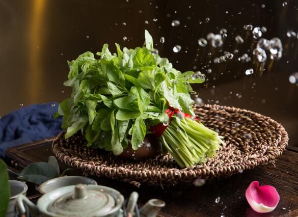 春分吃春菜有什么典故 春分吃春菜的由來故事