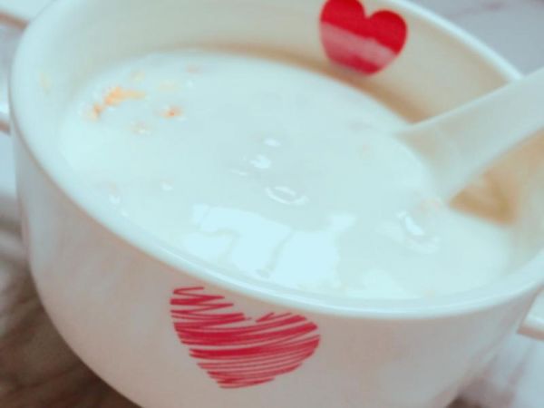 純奶手撕吐司的做法 步驟1