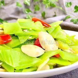 口蘑烩莴笋的做法[图]