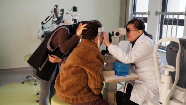 九江爱尔眼科为93岁免疫学泰斗成功施行白内障手术，助力再启科研新程