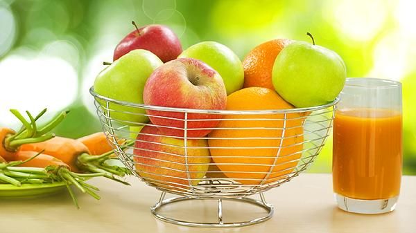 高血压要少吃苹果，越吃血管越脆？提醒吃水果关键要注意这几点