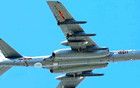 南海爆炸声起，菲军拦截中方战机，B-52投掷实弹