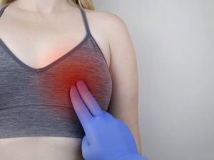 喂奶乳腺炎有什么癥狀表現(xiàn)