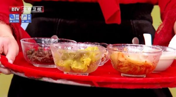 高血压吃这4种食物，相当于给脑梗“递刀子”，最好一口都别沾