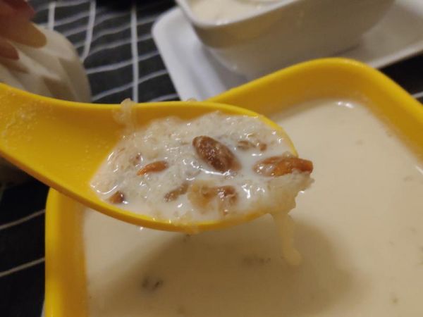 純奶手撕吐司的做法 步驟1