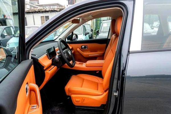 13万预算买家用SUV，怎么选中型SUV，哪款适合家庭用-有驾