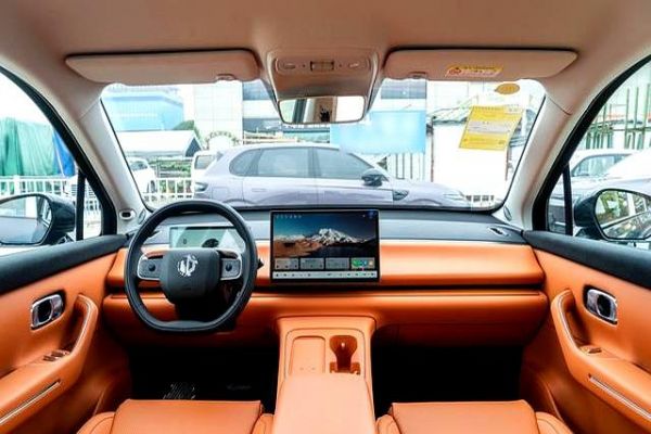 13万预算买家用SUV，怎么选中型SUV，哪款适合家庭用-有驾