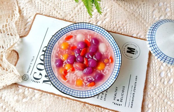 老祖宗留下来的偏方就是牛，健脾暖胃又补血，每个女人都该来一碗