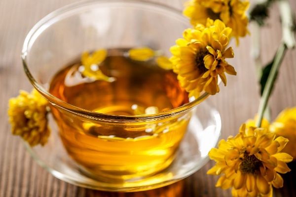 長(zhǎng)期喝菊花茶的好處，菊花泡水有四大功效