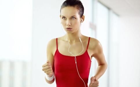 如何在冬季戶外步行 冬季戶外步行抵抗嚴(yán)寒的方法 冬季戶外步行的小妙招