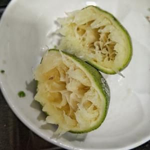 小孩子都能吃三碗的泰式羅勒炒飯（清淡版本）的做法 步驟8