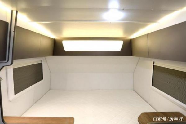 市場(chǎng)認(rèn)可度很高的越野拖掛房車，陸潛者野火“黑武士”-有駕