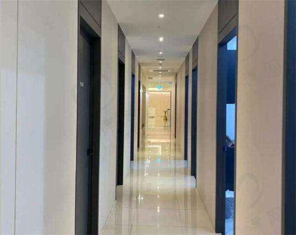 一、VelyB医院：多门店布局，精良设备全方面覆盖美肤需求