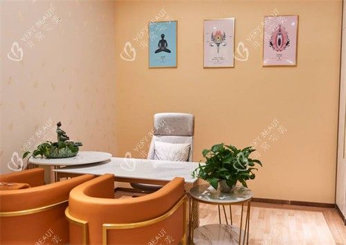 成都壹心环亚（原莱瑞拉壹心）医疗美容医院面诊区