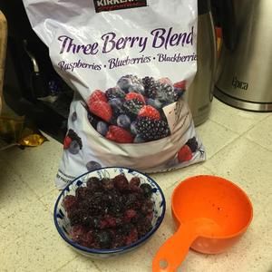 奇亚籽“果酱”- 健康快手好搭配的另类果酱的做法 步骤1