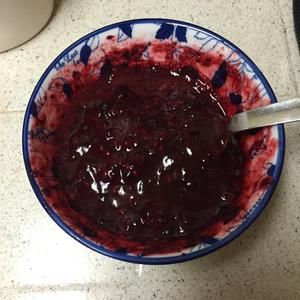 奇亚籽“果酱”- 健康快手好搭配的另类果酱的做法 步骤2