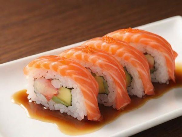 蟹柳寿司减脂餐怎么做?美味又健康的食谱大公开!