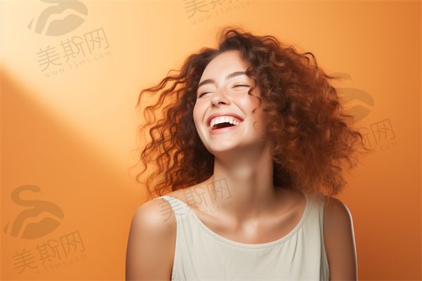 后背吸脂全解析：12大关键部位让你拥有曲线