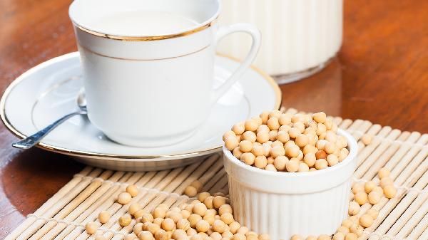 妻子爱喝“自制豆浆”对身体有什么影响！