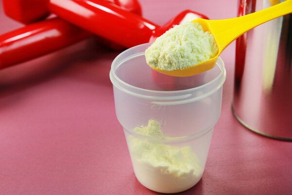 宝宝体重偏低吃什么奶粉比较好