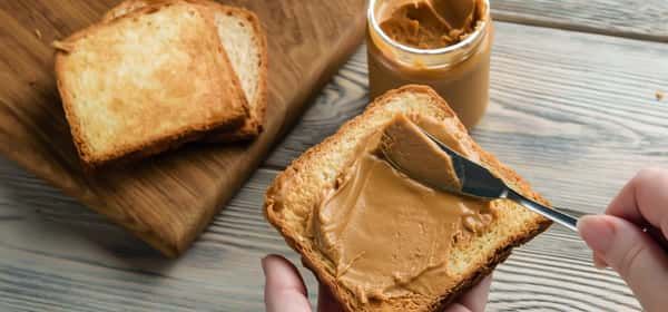 花生醬是否會(huì)使人發(fā)胖？體重影響解析
