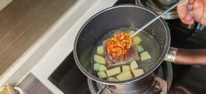 健康又美味的低油水煮米豆腐蔬菜牛腱（健康食谱）的做法 步骤2