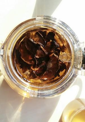 核桃分心木茶的做法 步骤2