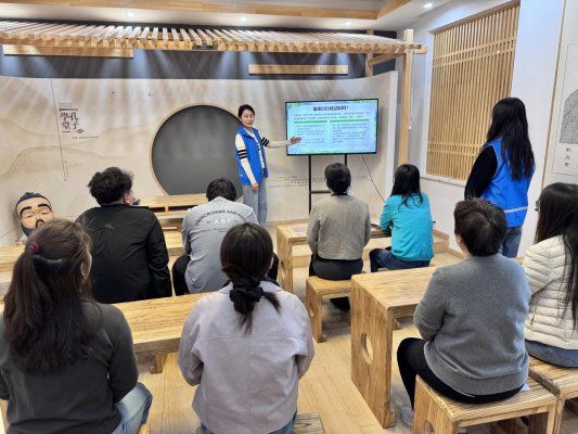 科学减重享健康 网格服务暖民心 —— 济宁市任城区阜桥街道红星新村社区开展健康知识讲座活动