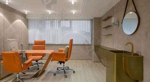 3 杭州艺星医疗美容医院牛奶果酸焕肤全方面部套餐,控油祛痘仅需579元价格差异拆解