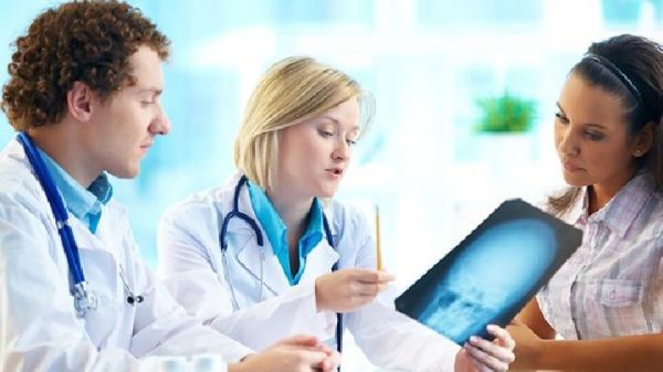 喜欢喝蜂蜜水的你 那你知道蜂蜜算甜食吗